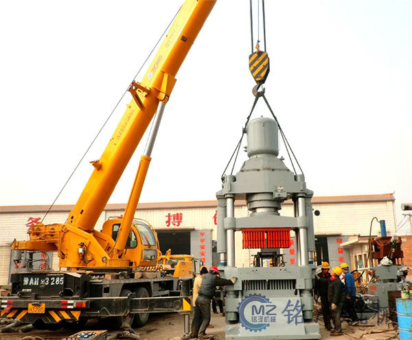 全自動液壓磚機(jī)